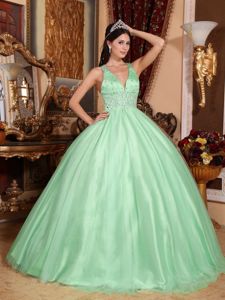 Apple Green V-neck Halter Top Beading Sweet Sixteen Dresses