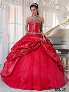 Red Ball Gown Strapless Pick-ups Decorate Dress for Quince Plus