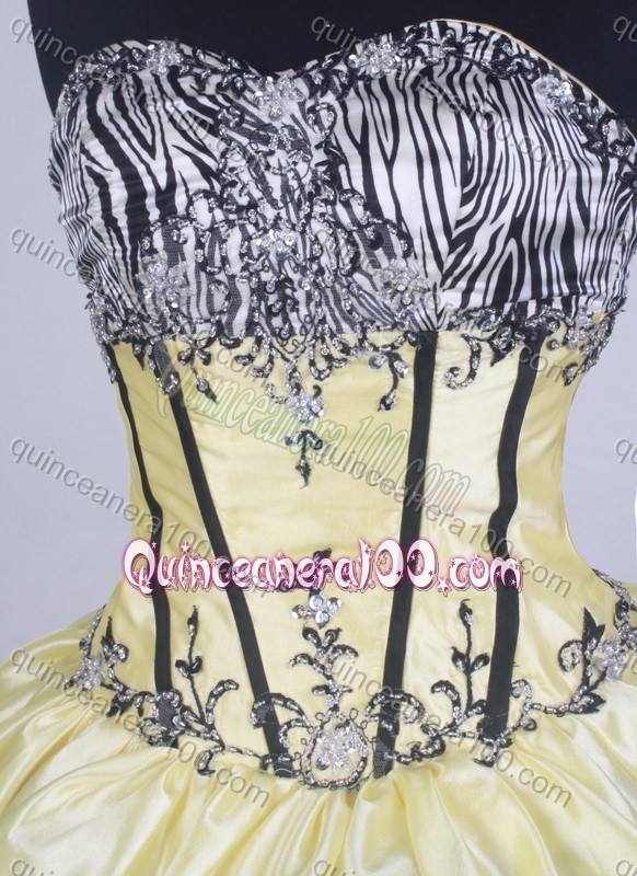 Luxurious Ball Gown Sweetheart Yellow Appliques And Ruffled Layers Quinceanera Dress