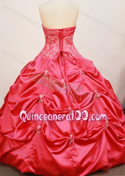 Cheap Ball Gown Strapless Coral Red Quinceanera Dress With Pick-ups And Embroidery