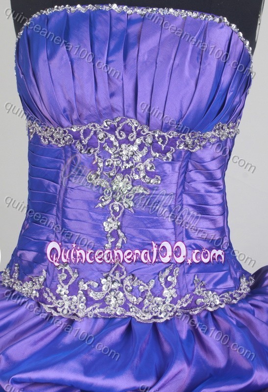 Classical Ball Gown Strapless Purple Pick-ups And Beading Quinceanera Dress With Appliques