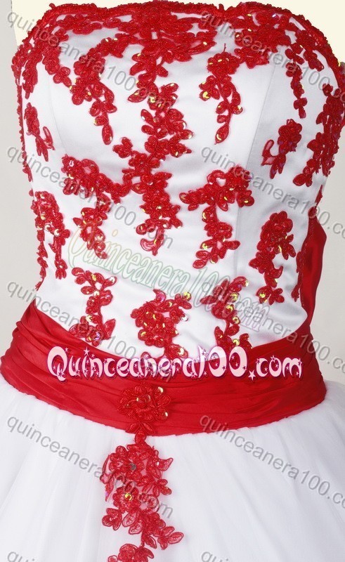 Sweet Ball Gown Strapless White Quinceanera Dress with Red Appliques