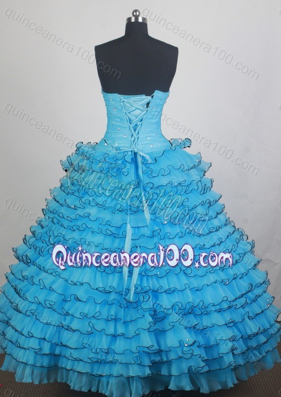 Beautiful Ball gown Beading and Ruffles Sweetheart Quinceanera Dresses