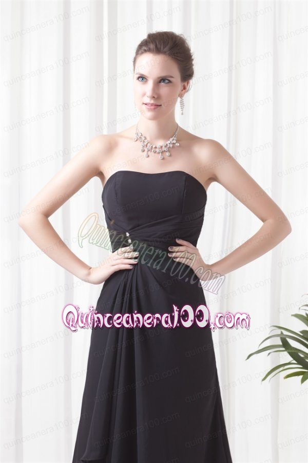 Black Column Strapless Brush Train Ruching Mother of the Dress with Lace Up