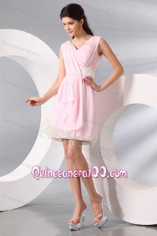 Column Baby Pink V-neck Chiffon Short Dresses for Dama