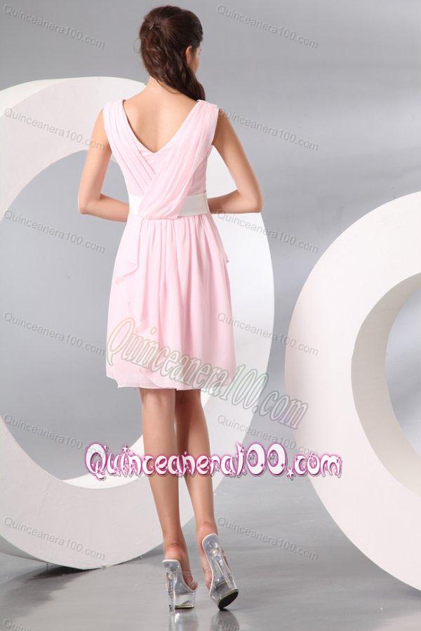 Column Baby Pink V-neck Chiffon Short Dresses for Dama