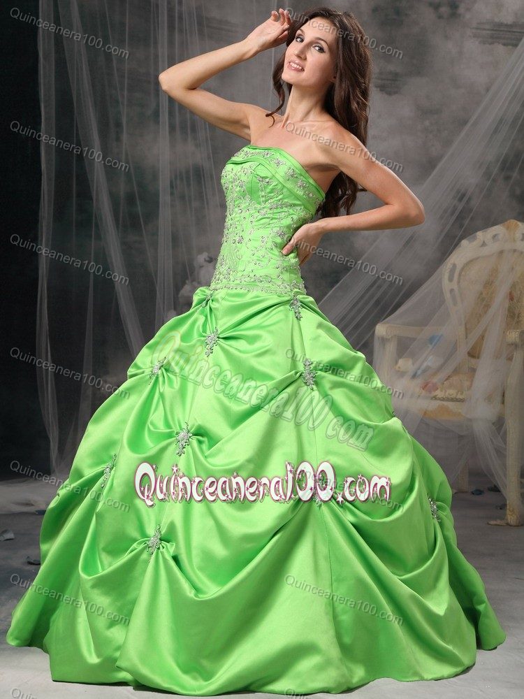 Spring Green Beading Strapless Sweet 16 Dresses with Appliques