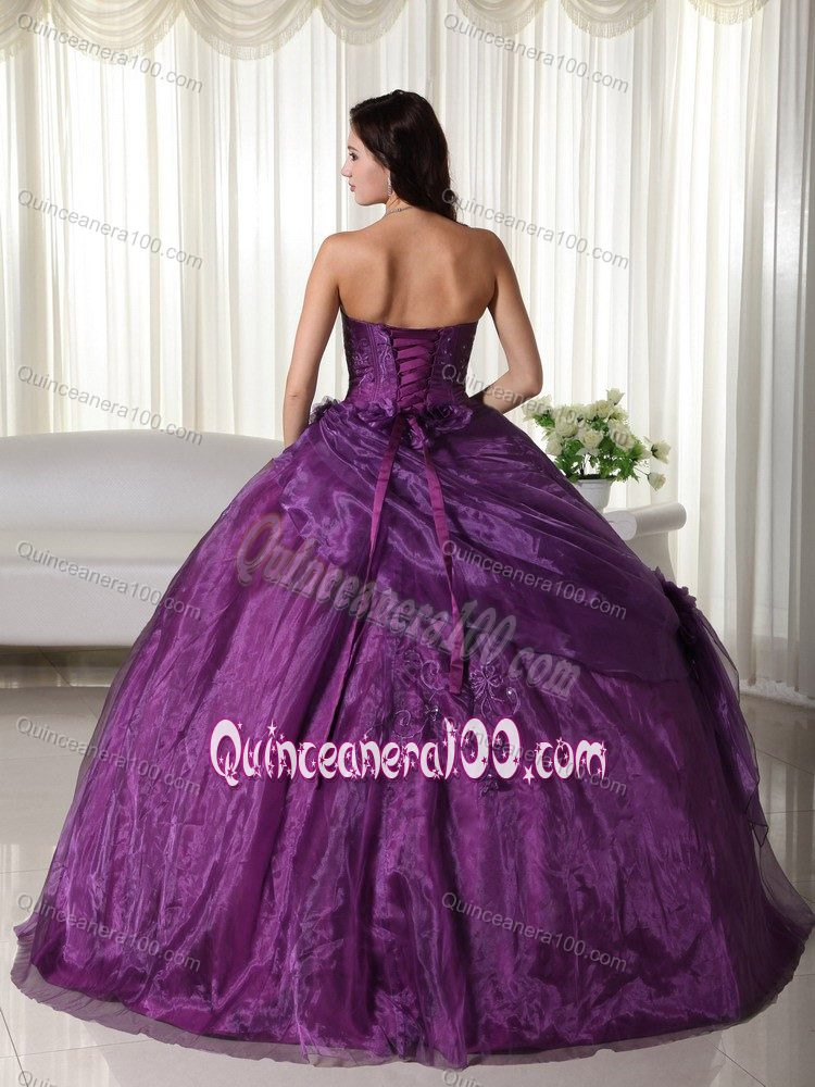 Beading and Appliques Purple Strapless Tulle Beading Quinceanera Dresses