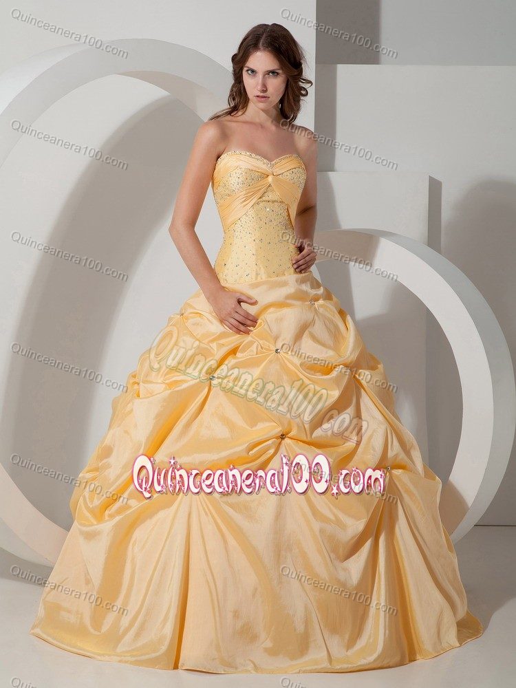Beading Quinceanera Dress in Yellow Decorated Pick-ups and Ruching
