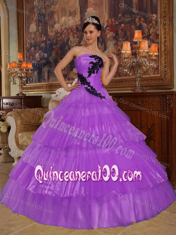 Ball Gown Strapless Lilac Tulle Ruffle Pearl Beaded Quinceanera Prom Dress Sweet Sixteen Dresses Purple Quinceanera Dresses Puffy Dresses