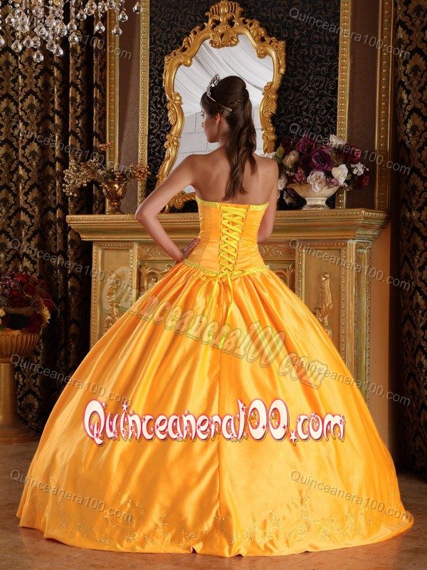 Gold Strapless Taffeta Sweet Sixteen Dresses with Embroidery