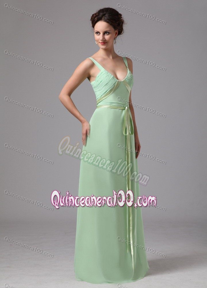 Apple Green V-neck Chiffon Quinceanera Dress for Dama with a Sash