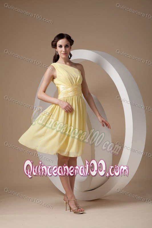 One Shoulder Light Yellow Dama Dress with Ruches in Chiffon