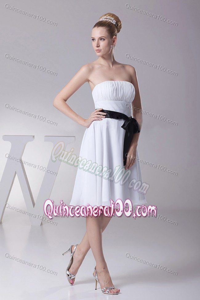 White Knee-length Chiffon Dama Dress with a Black Sashes