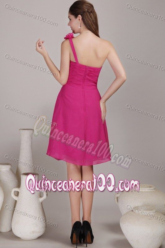 Hot Pink Empire One Shoulder Knee-length Dama Dress with Cute Flowers