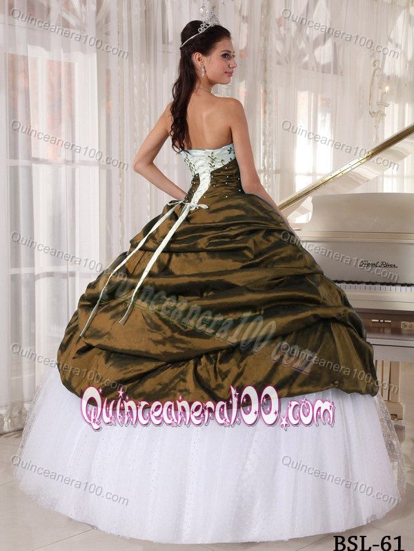 Stylish Strapless Beading Embroidery Quinces Dress with Pick-ups