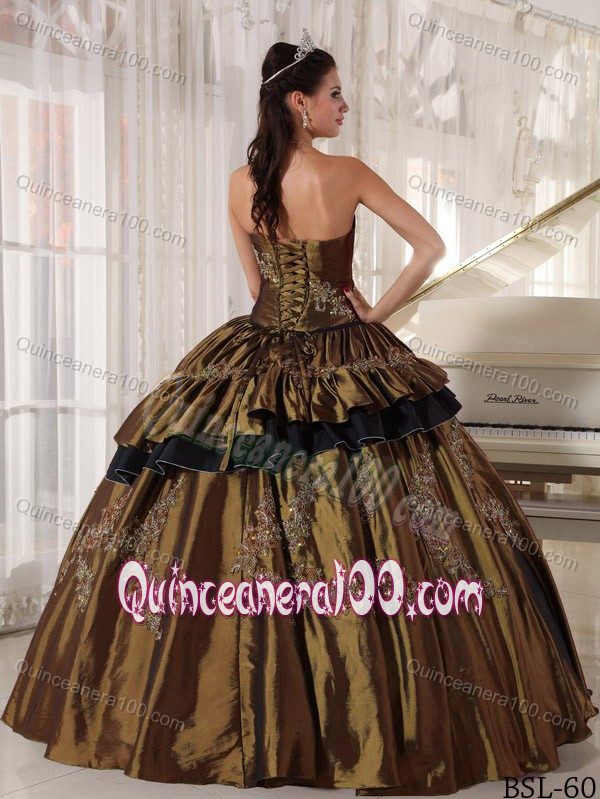 Sophisticated Appliques Brown Quinceanera Party Dress in Taffeta