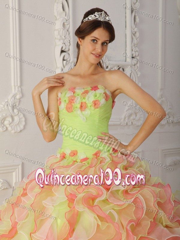 Exquisite Colorful Strapless Ruffled Sweet 15 Dresses Wholesale