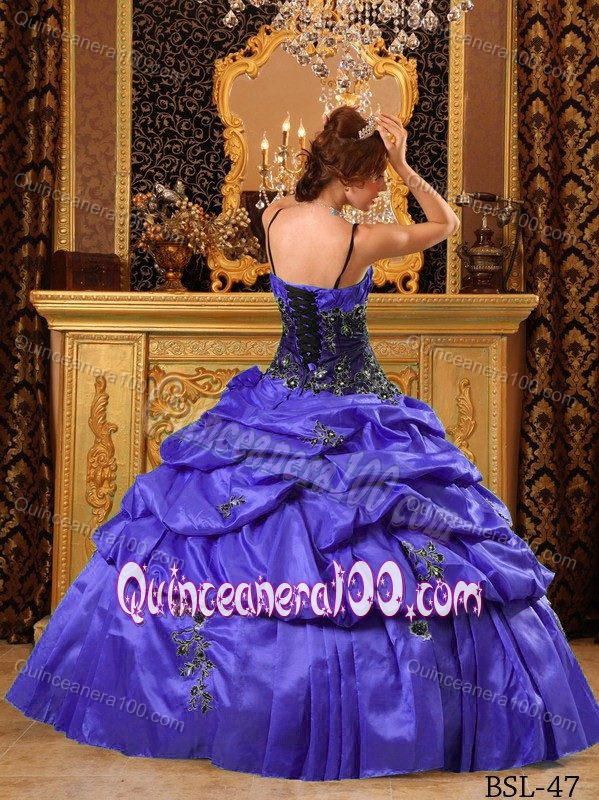 Spaghetti Straps Pick-ups Appliqued Purple Sweet 15 Dresses