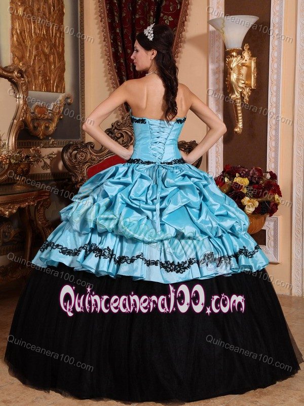 Best Ball Gown Strapless Sweet 15 Dress with Appliques