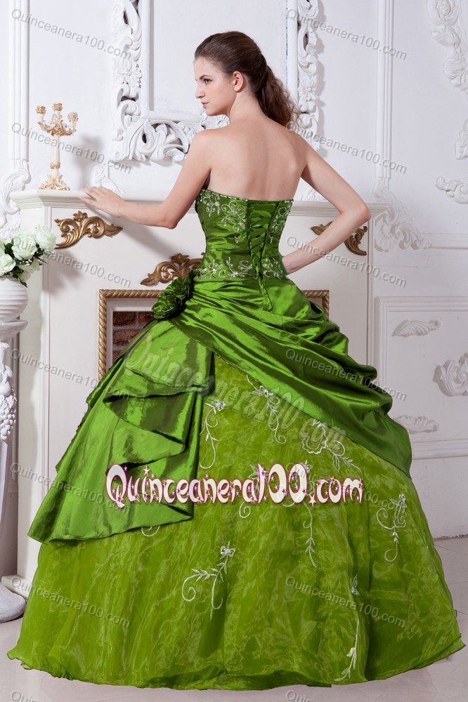 Strapless Ruche Embroidery Quinceanera Gowns in Olive Green 2014