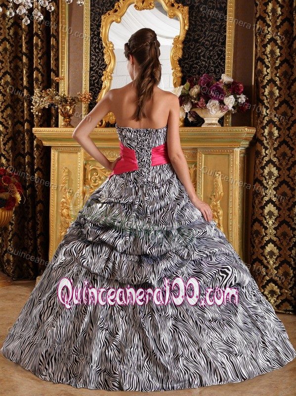 Most Popular Non-traditional Sweetheart Zebra Quinceanera Dress For sale