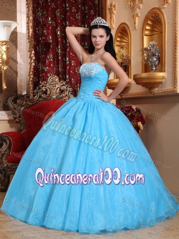 Strapless Baby Blue Dresses for Quinceanera with Appliques