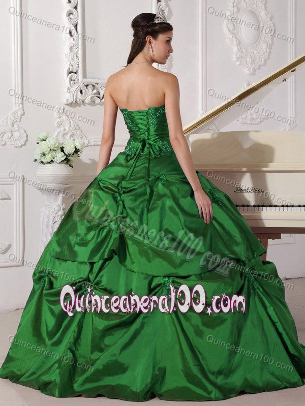 Sweetheart Quincenera Dresses with Appliques and Pick-ups