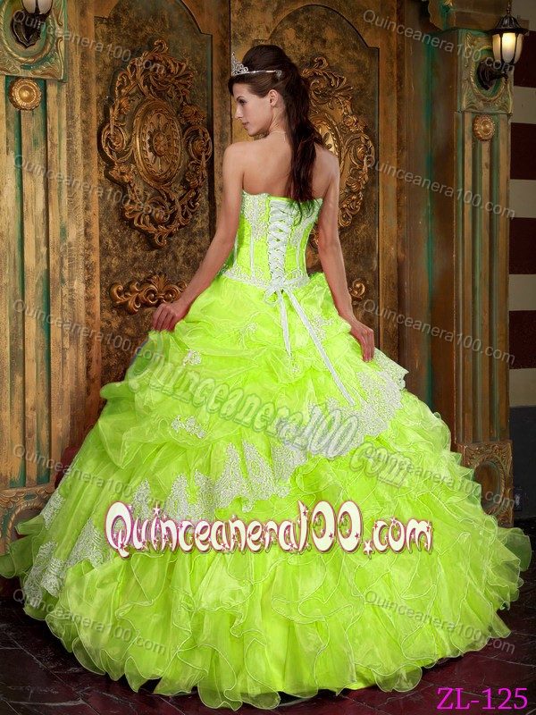 Yellow Green Dress For Quinceaneras with White Appliques and Ruffles