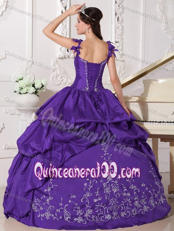 Purple Straps Dress for Sweet 16 with Pick-ups and Embroidery