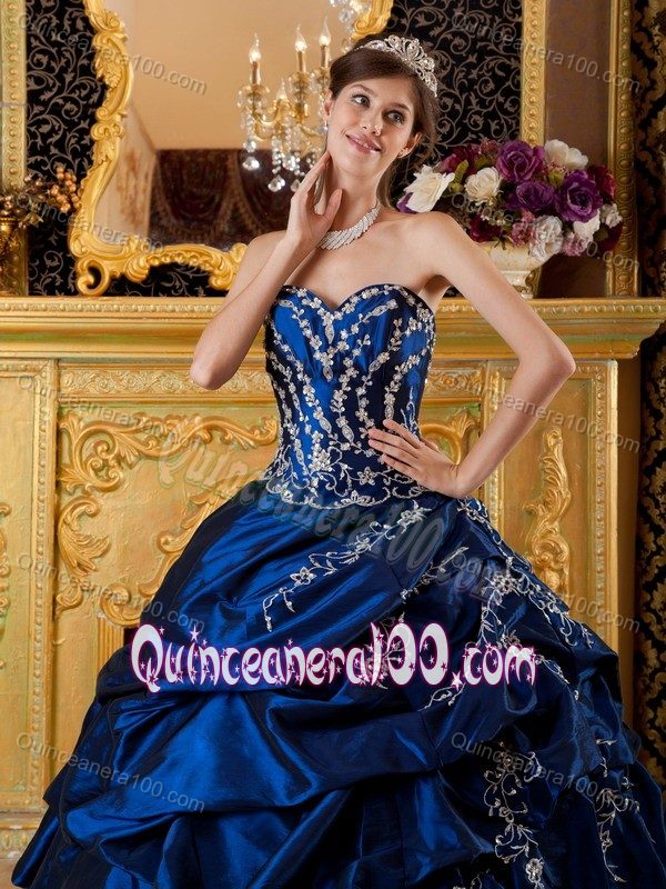 Attractive Royal Blue Pick-ups Taffeta Appliques Sweet 15 Dresses