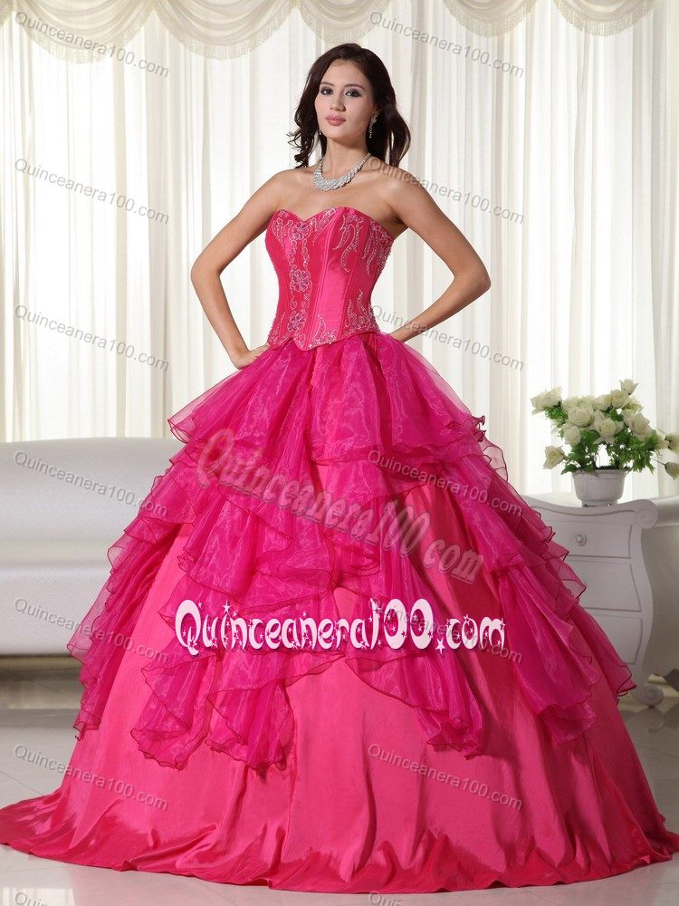 Hot Pink Ball Gown Sweet Sixteen Dresses with Embroidery