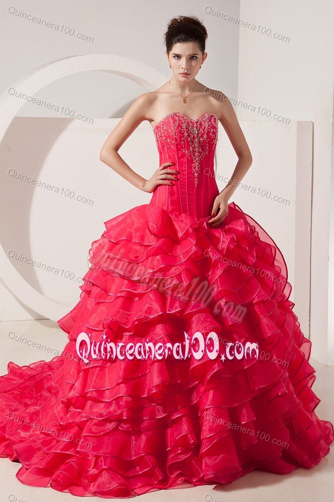 Dressy Brush Train Coral Red Quinces Dresses with Ruffled Layers