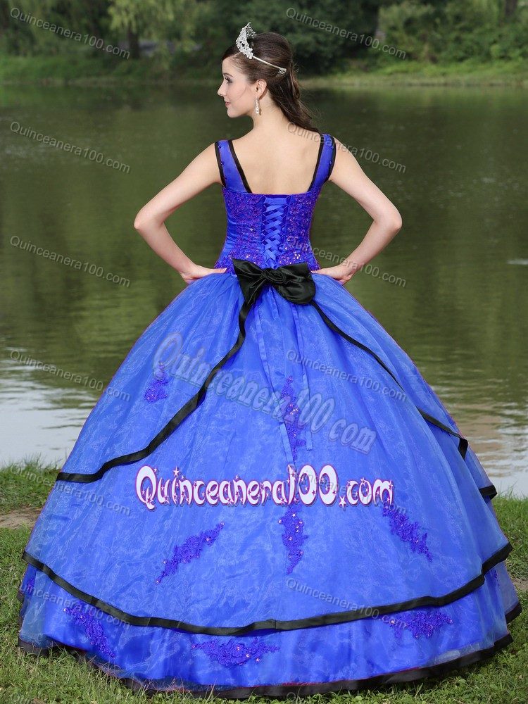 Beading Royal Blue Tiered Quinces Dresses with Long Fan Sleeves