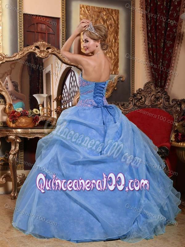 Light Blue Sweetheart Quinces Dresses with Appliques and Ruffles