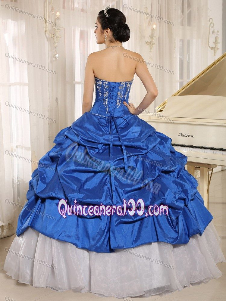 Embroidery Pick Ups Royal Blue and White Quinceanera Dresses