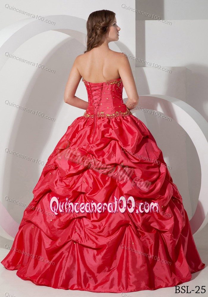 Red Sweetheart Beading Taffeta Quinceanera Dresses with Pick-ups