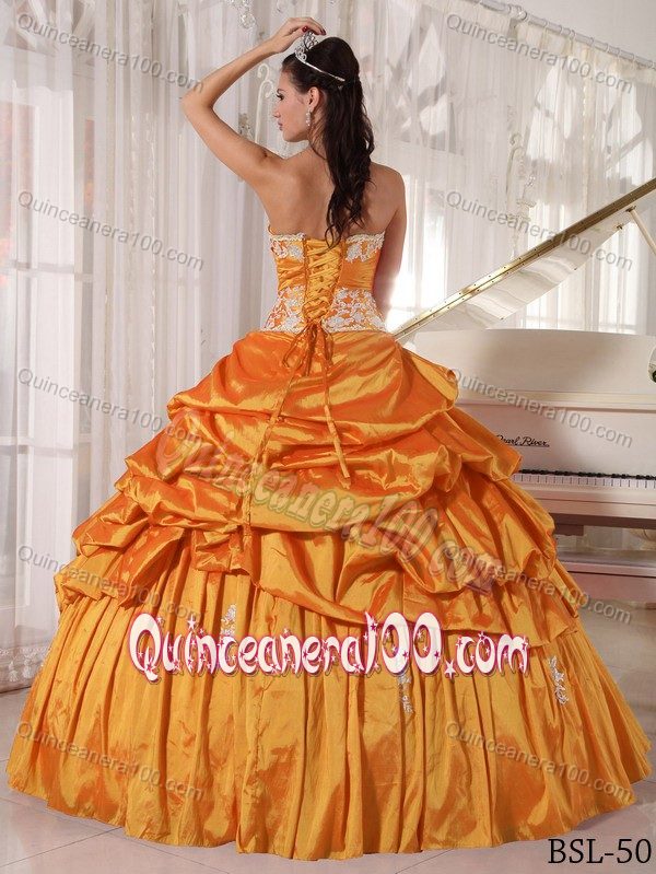 Orange Taffeta Sweetheart Dress for 15 with Appliques and Pick ups