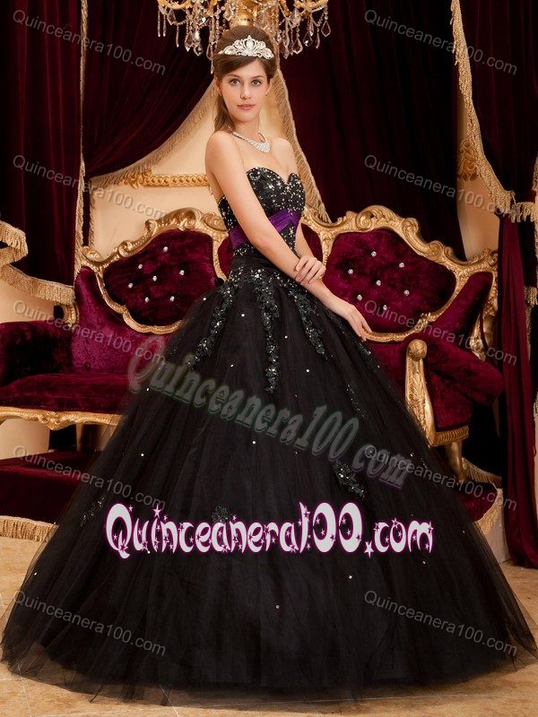 Black A-line Tulle Sweet Sixteen Dresses with Beading Sweetheart