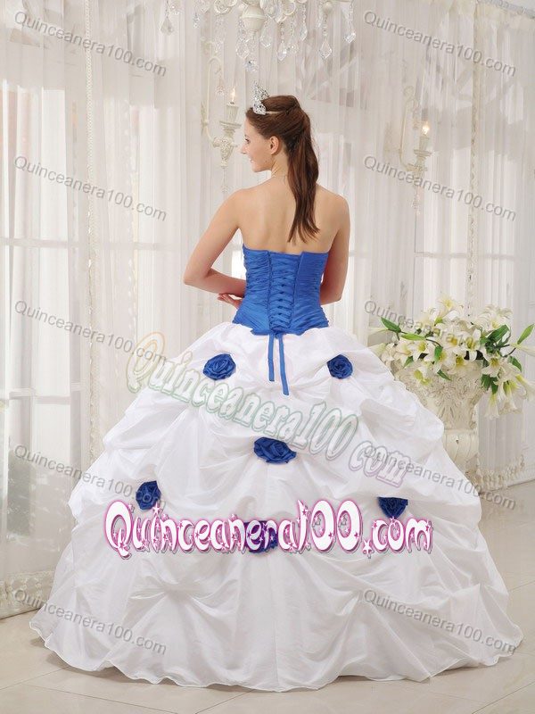 Blue and White Strapless Sweet Sixteen Dresses with Beading Flowers
