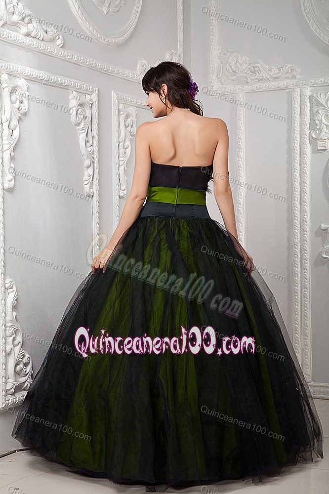 2012 Stylish Beaded Black and Spring Green Sweet Sixteen Dress