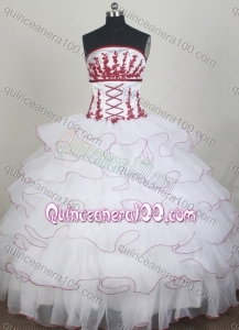 Elegant White Ball Gown Strapless Quinceanera Dresses with Red Appliques