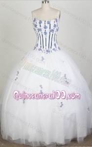 2014 Luxurious White A-Line Spaghetti Straps Appliques Quinceanera Dresses