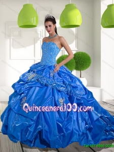 2015 Pretty Beading and Appliques Quinceanera Dresses with Brush Train