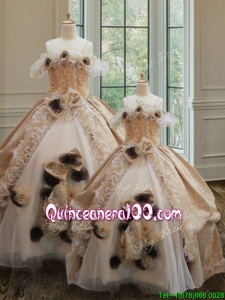 Organza and Laced Handcrafted Flowers Princesita Quinceanera Dresses with Ruffles
