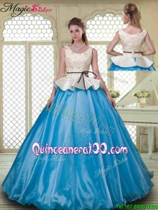 2016 Classical Ball Gown Scoop Quinceanera Dresses with Beading