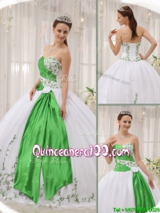 Best Ball Gown Sweetheart Quinceanera Dresses with Embroidery