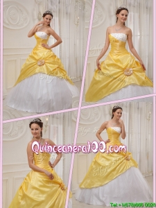 Luxurious Ball Gown Strapless Quinceanera Dresses in Yellow