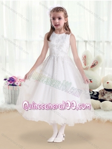 Latest Scoop White Flower Girl Dresses with Beading and Appliques
