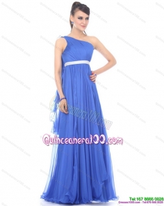 Perfect Halter Top Long Dama Dresses with Sash and Ruffles for 2015